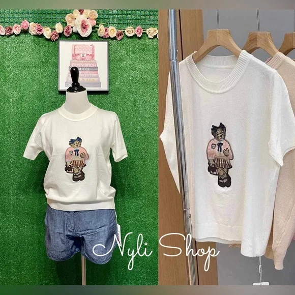 🌷Brand New knitted Bear Top Can Fit Sm up to L Soft Stretchy - Picture 2 of 6